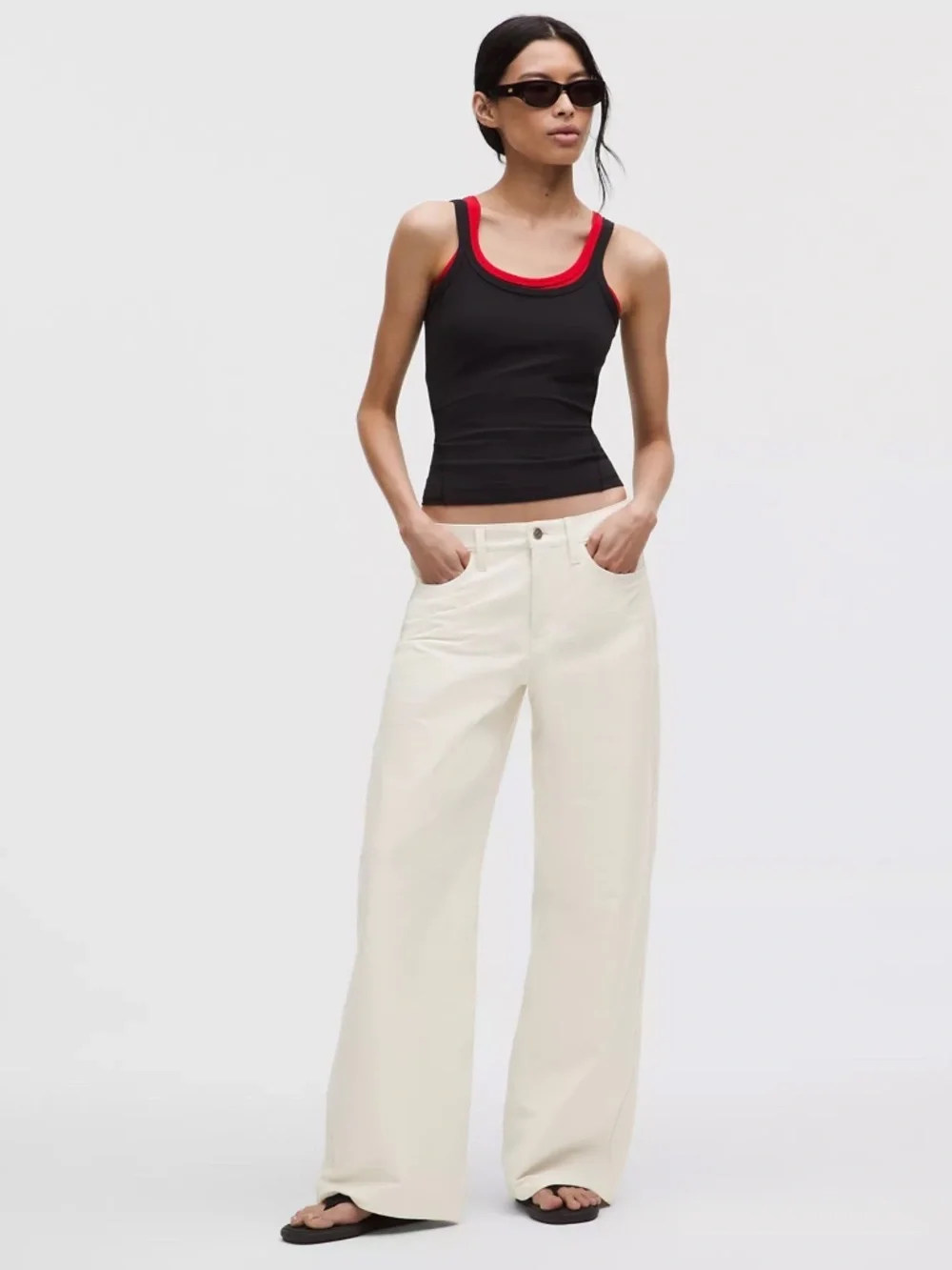 Lululemon EasyFive Low-Rise Classic Wide-Leg Pant, 32 Regular (size 12)